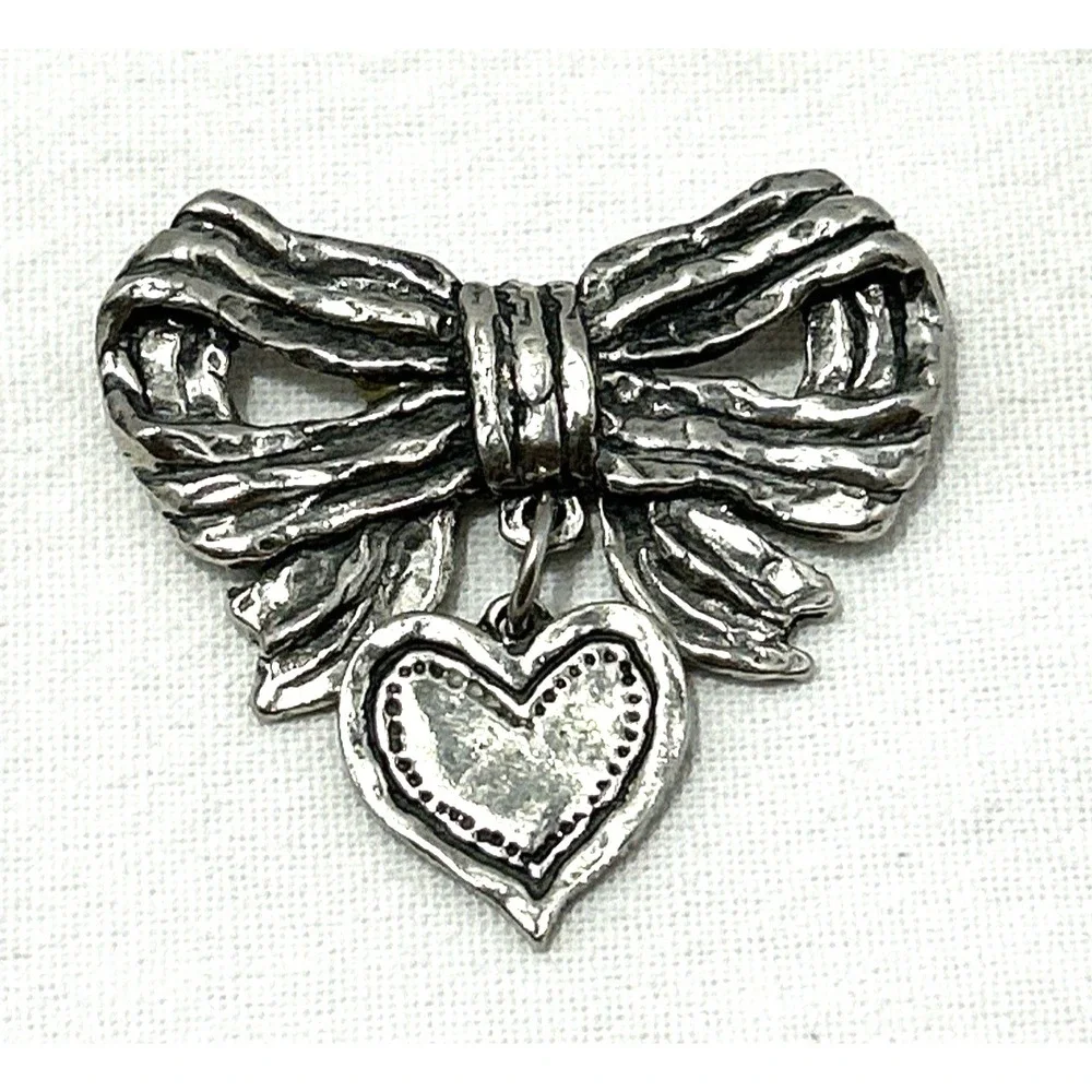 N/A vintage heart